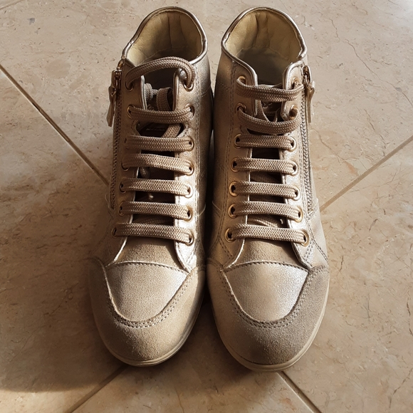 GEOX RESPIRA BLOMIEE BEIGE / GOLD ZIPPERED HI TOP SNEAKERS US 5 - Picture 10 of 16